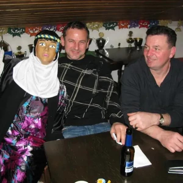 Prsten 2011 6