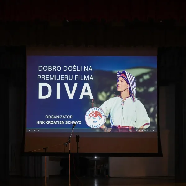 Film "DIVA" 50